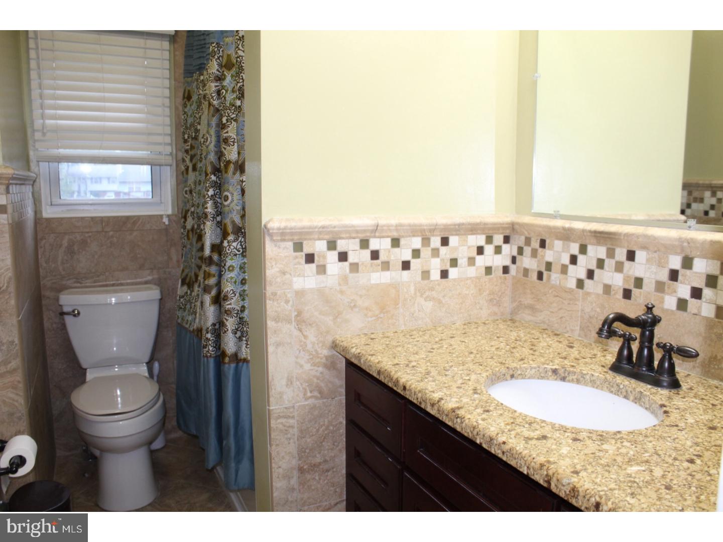 49 Hearthside Road Aston, PA 19014 - Photo 10 of 25 Bathroom