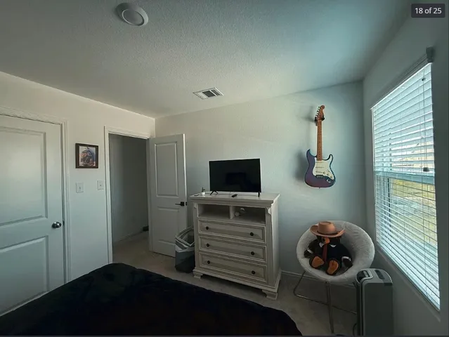 $2,050 | 228 Texas Angel Way, Jarrell, TX 76537