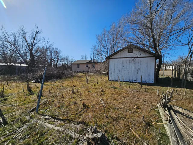 $20,000 | 520 Gray Street, McLean, TX 79057