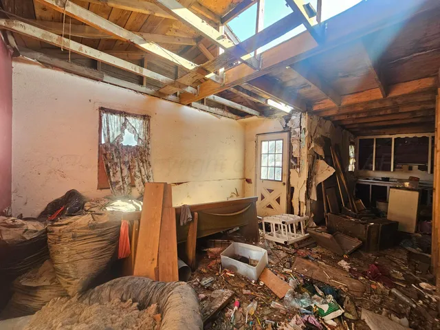 a view of an outdoor space