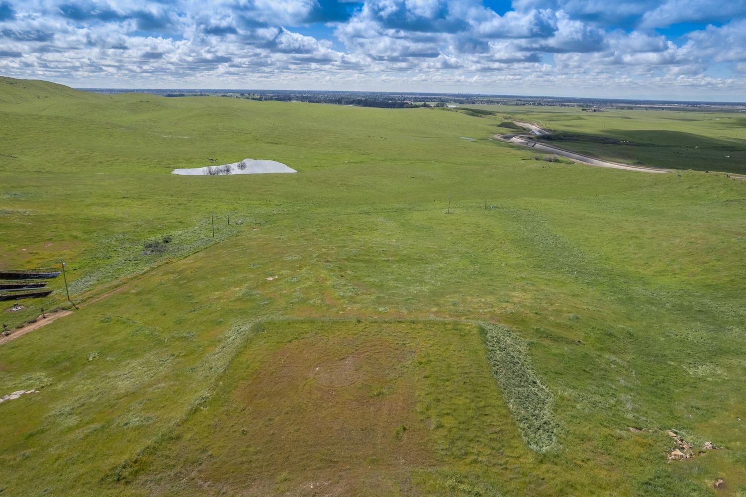 5 Summit Mountain Road Clovis, CA 93619 - Photo 11 of 28 a view of an ocean