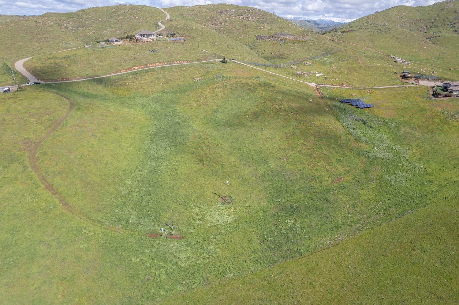 5 Summit Mountain Road Clovis, CA 93619 - Photo 16 of 28 a view of a city