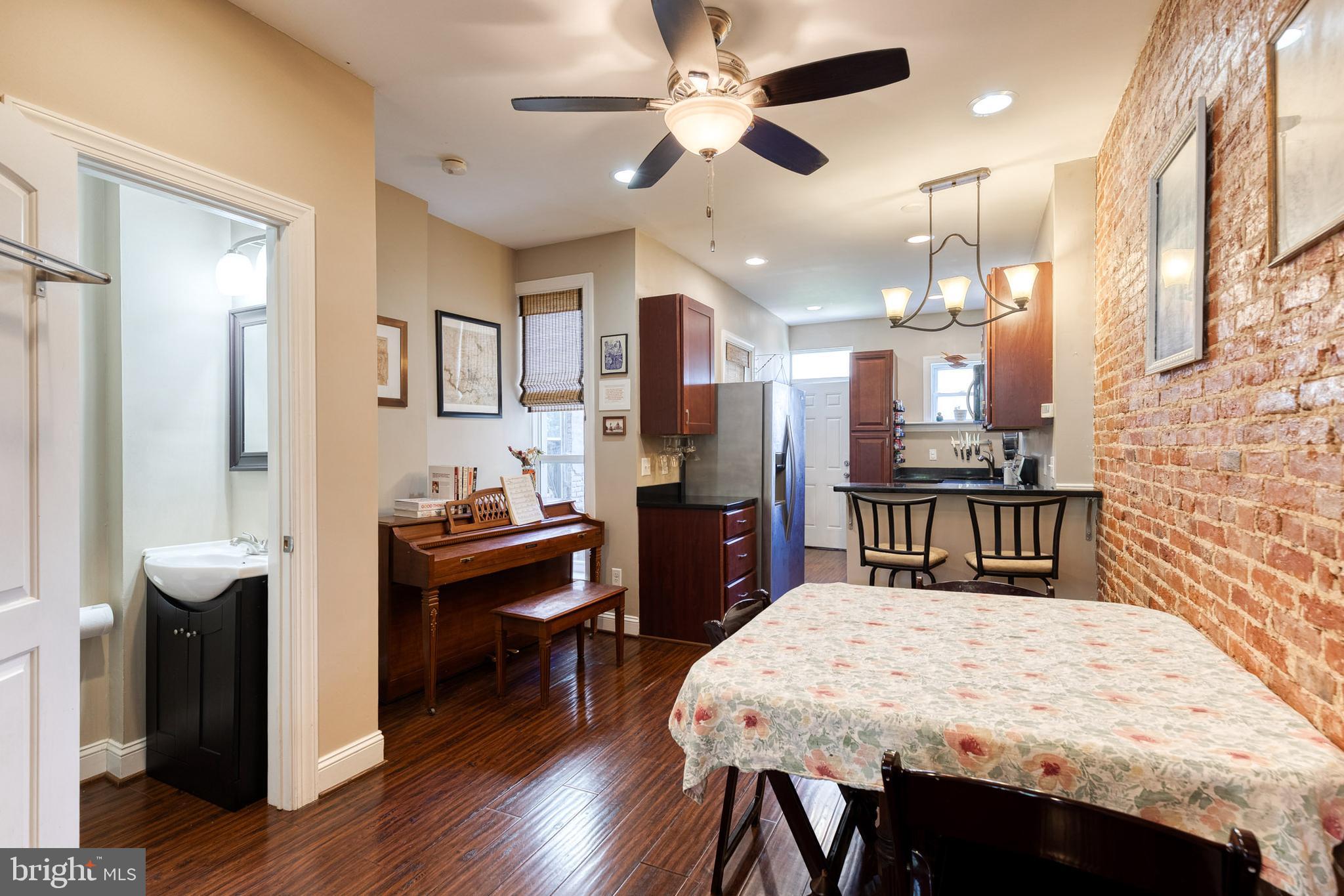 2049 Division Street Baltimore, MD 21217 - Photo 7 of 31