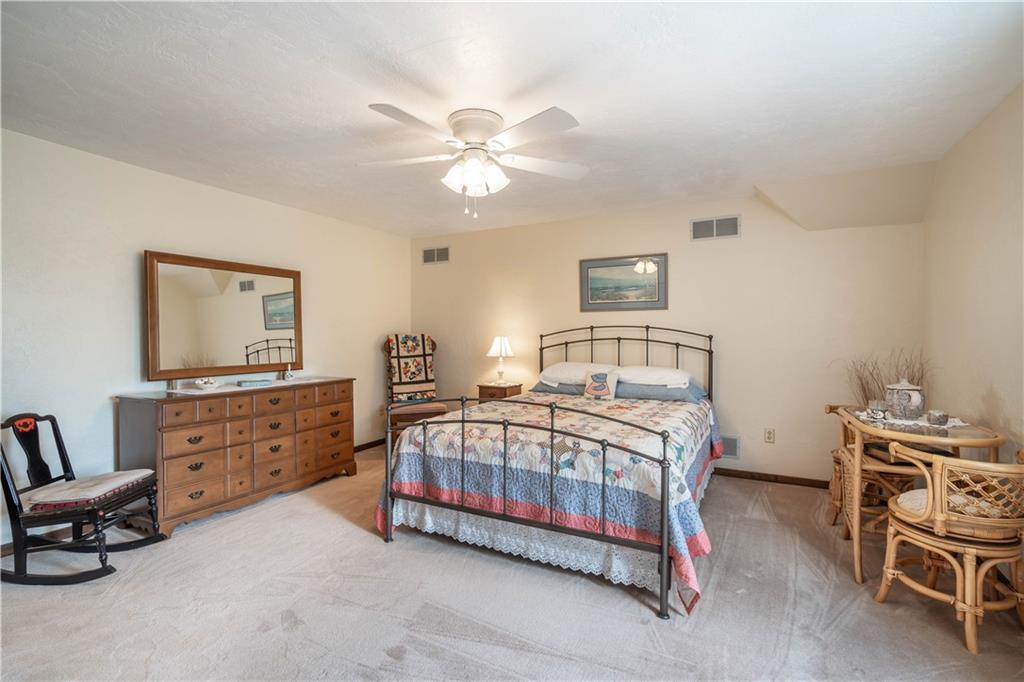 199 Irishtown Rd Extension Venetia, PA 15367 - Photo 11 of 25