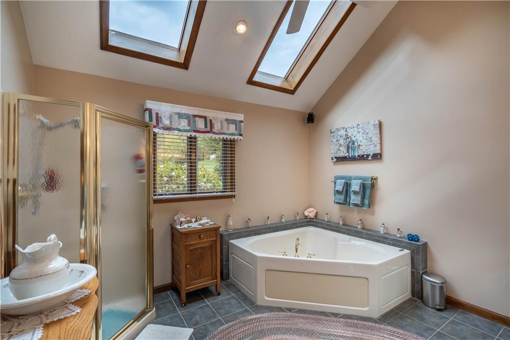 199 Irishtown Rd Extension Venetia, PA 15367 - Photo 9 of 25