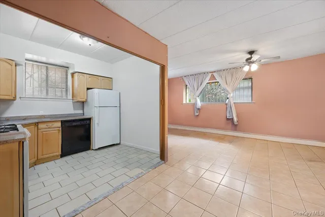 $699,000 | 147-26 Roosevelt Avenue, Unit L1 | Murray Hill - Flushing