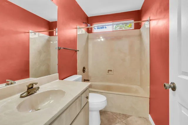 $2,495 | 3789 Misty Way, Destin, FL 32541