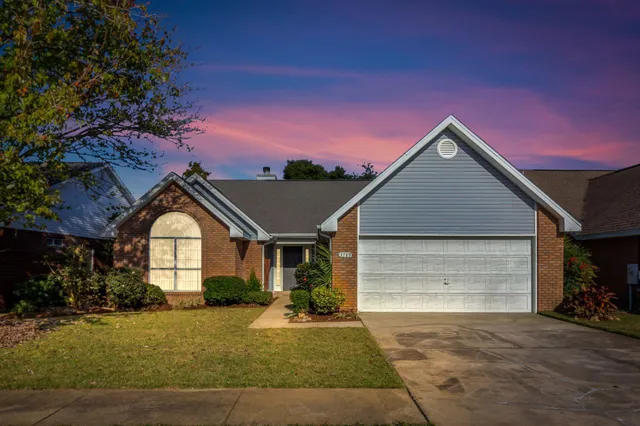 $2,495 | 3789 Misty Way, Destin, FL 32541