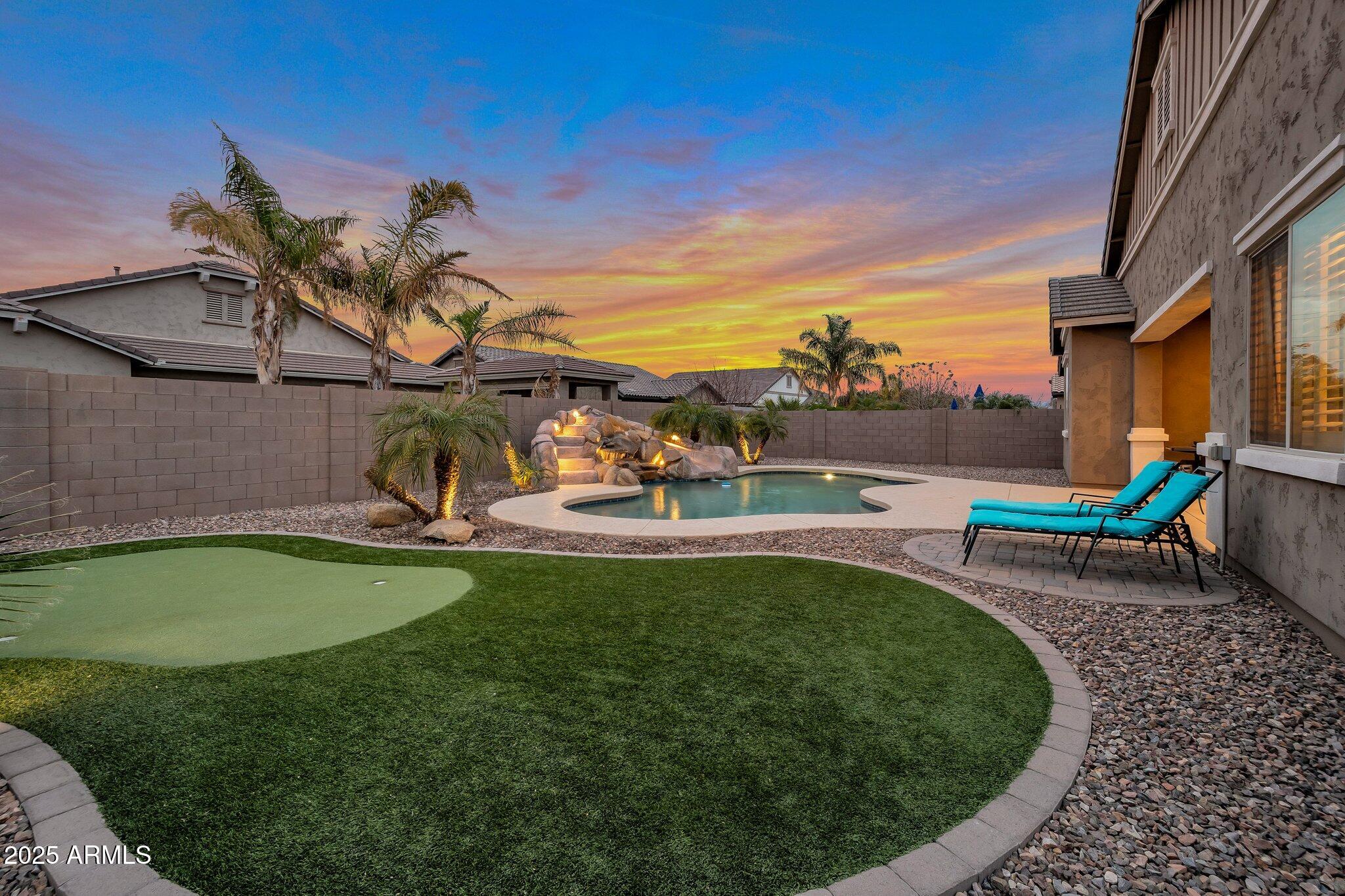 20102 East Robin Road Queen Creek, AZ 85142 - Photo 15 of 44 8-web-or-mls-Qp-0893