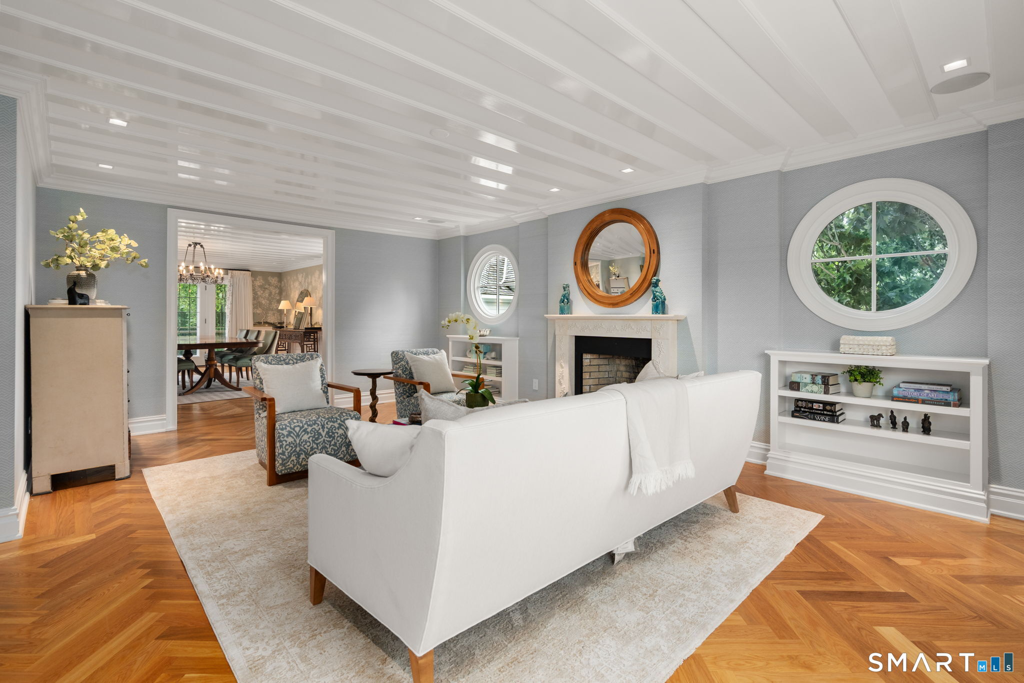 14 Middle Beach Road West Madison, CT 06443 - Photo 4 of 40 Gallery Image 4