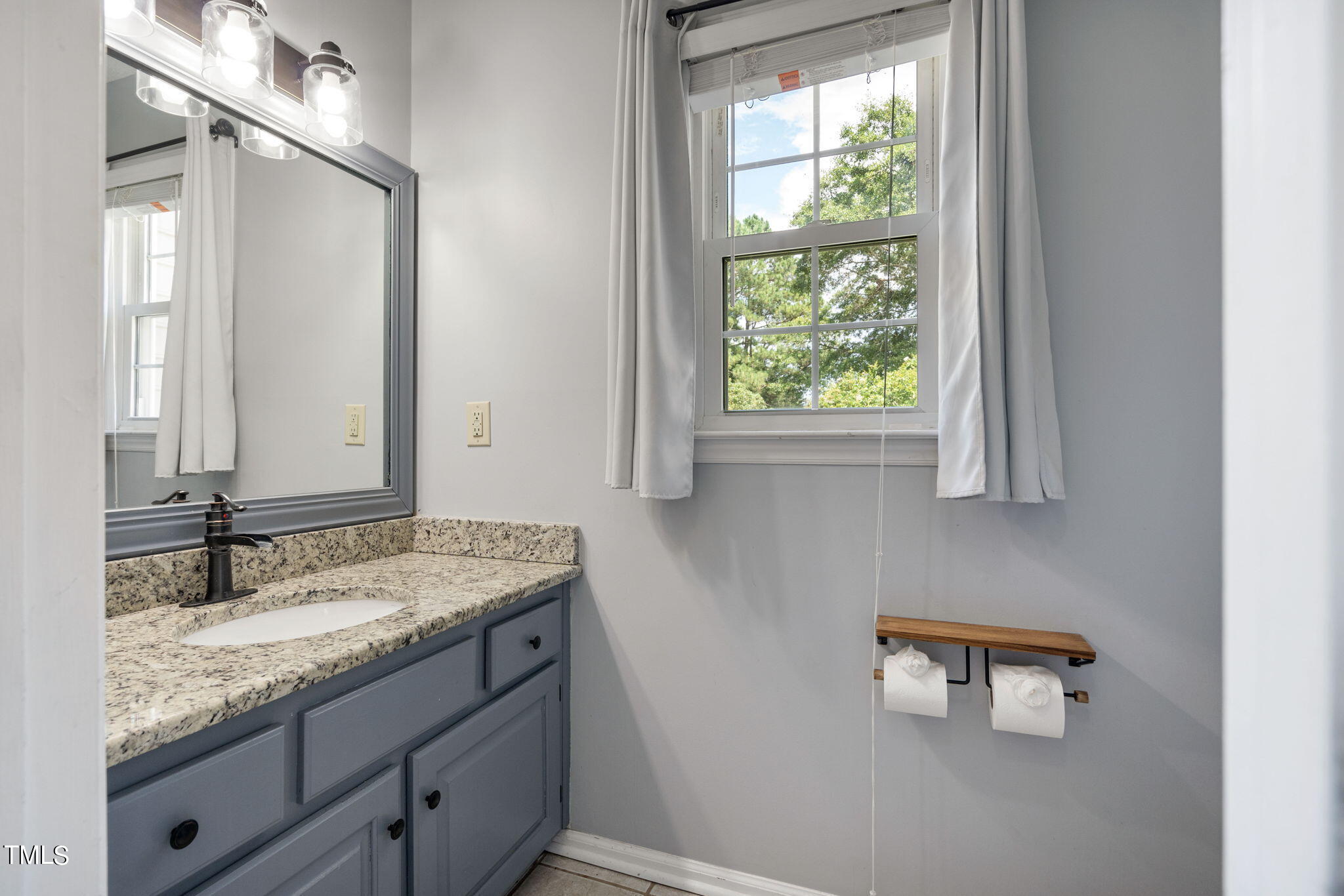 9301 Tallgrass Road Raleigh, NC 27603 - Photo 13 of 41 18-web-or-mls-DSC05362