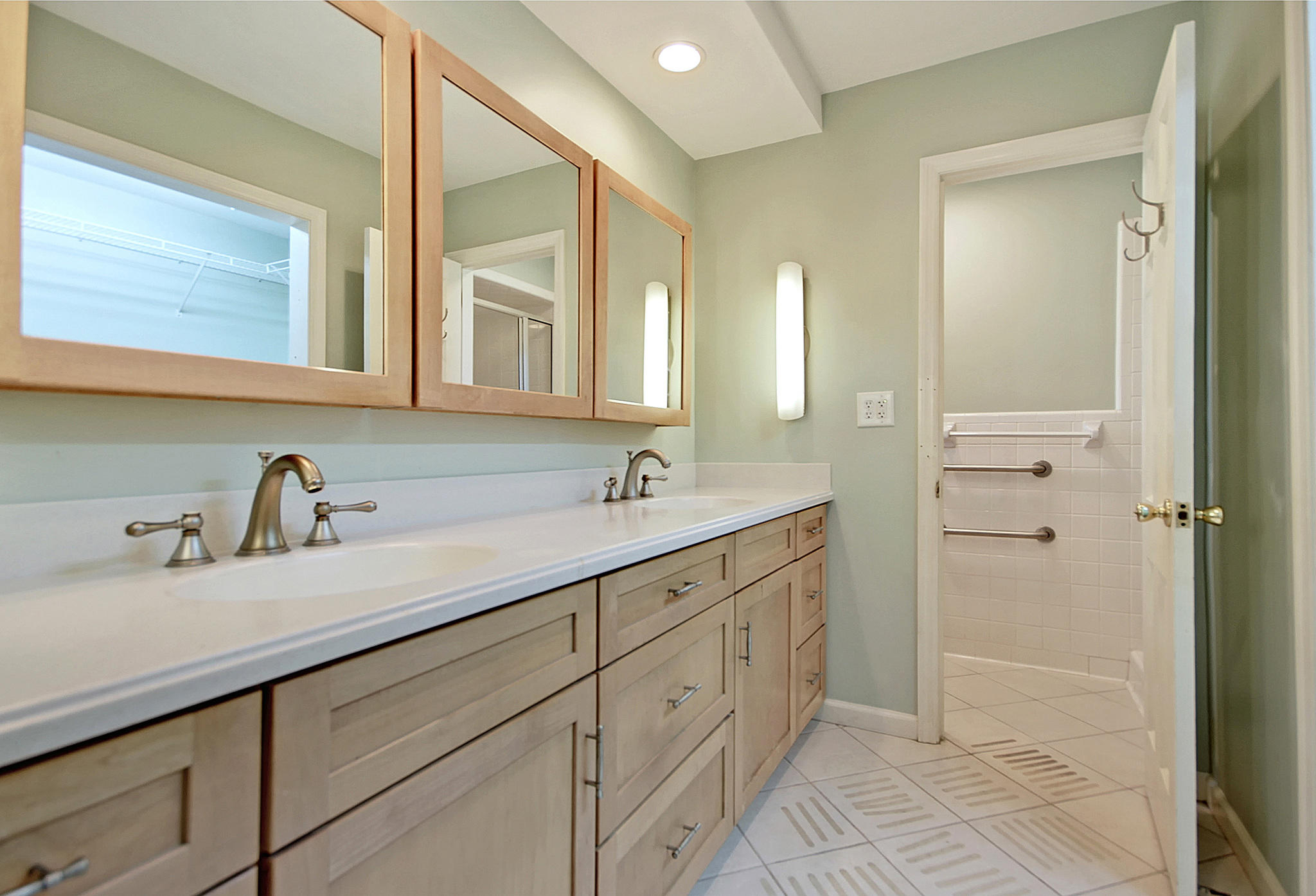 56 Rebellion Road Charleston, SC 29407 - Photo 34 of 51 Master Bath