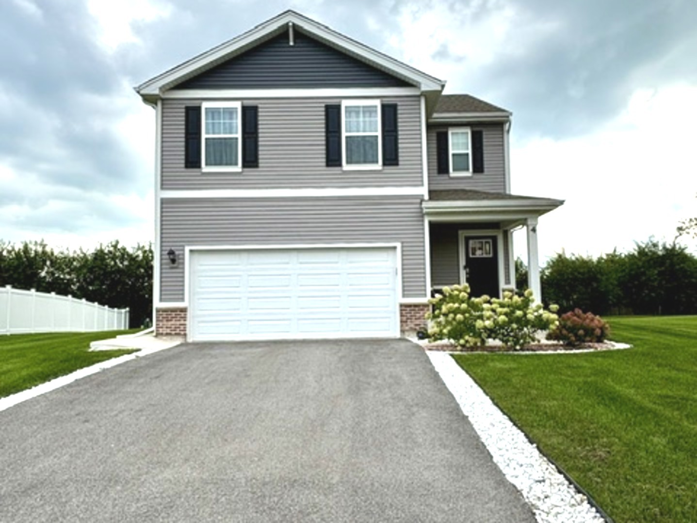 4 International Way Joliet, IL 60421 - Photo 1 of 22 Gallery Image 1
