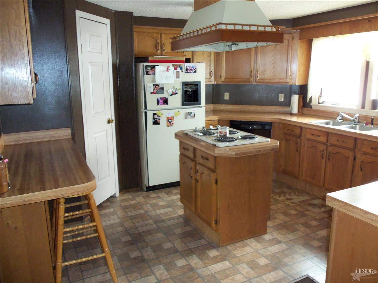 7073 County Road 40 Butler, IN 46721 - Photo 10 of 28 Gallery Image 10