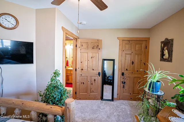 $369,000 | 1 Elsie Peak Court, Pinehurst, ID 83850