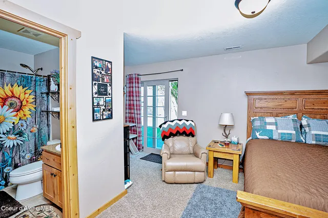 $369,000 | 1 Elsie Peak Court, Pinehurst, ID 83850