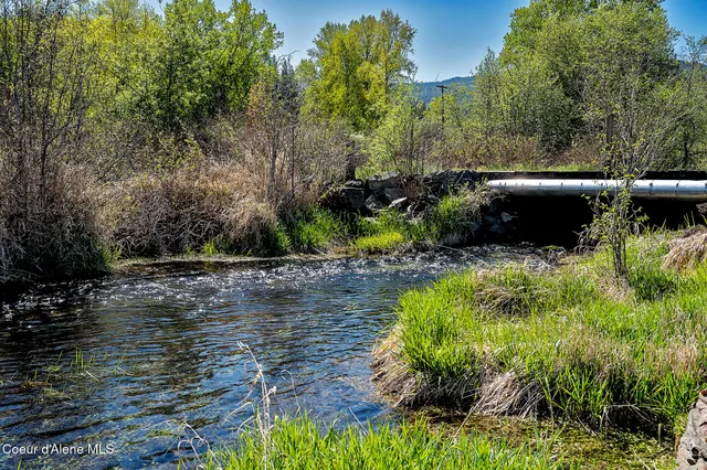 $369,000 | 1 Elsie Peak Court, Pinehurst, ID 83850