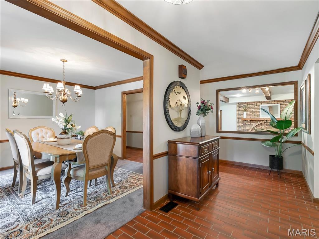 9733 Fall Ridge Trail Sunset Hills, MO 63127 - Photo 2 of 56 Gallery Image 2