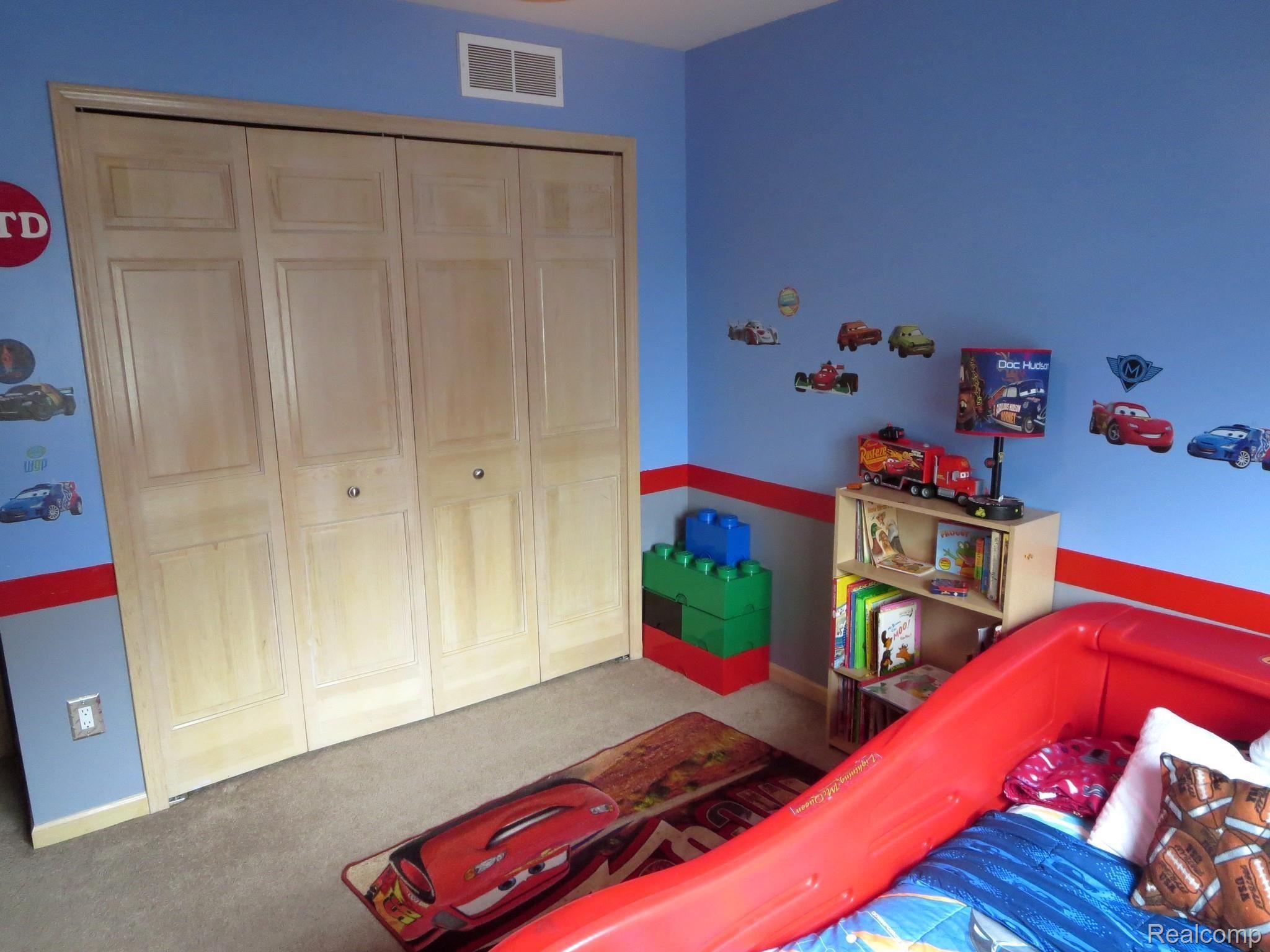 46308 Fairwind Road Macomb, MI 48044 - Photo 32 of 42 IMG_0114.JPG