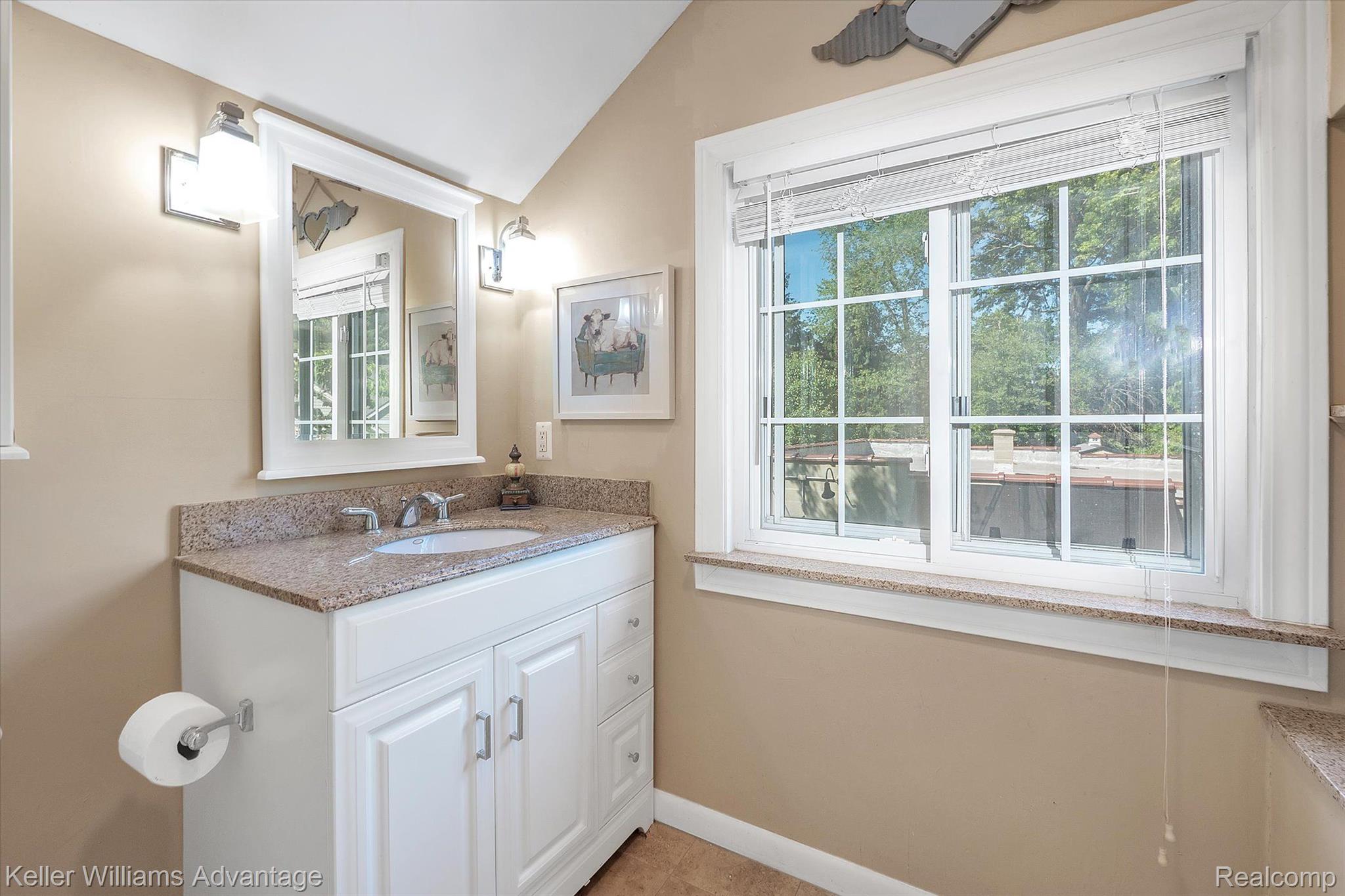 19049 Hannan Road New Boston, MI 48164 - Photo 29 of 68 Gallery Image 29