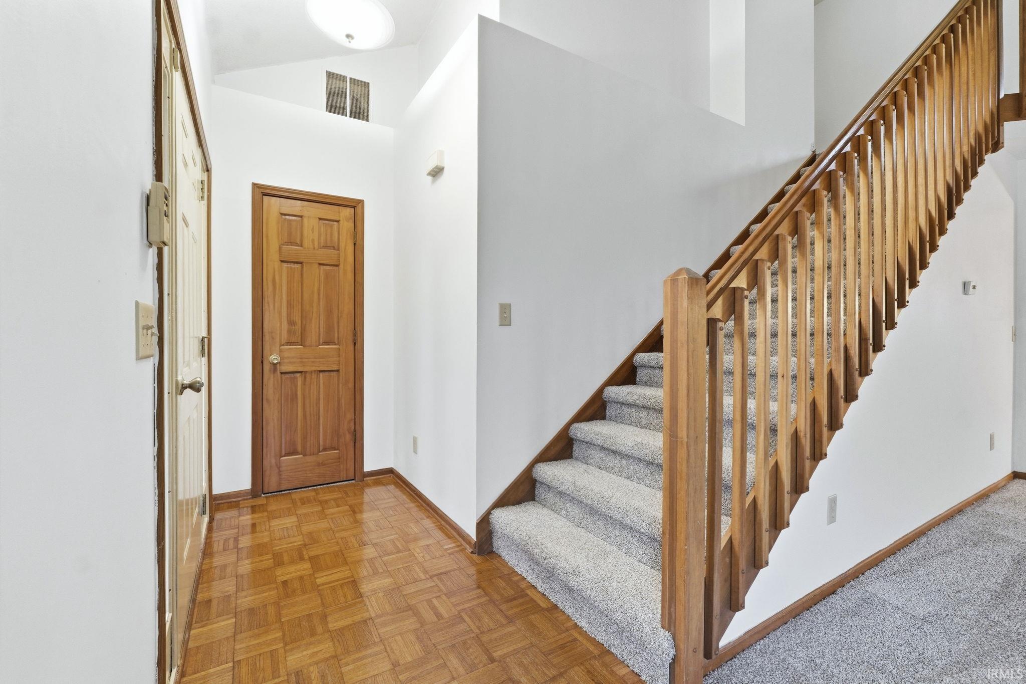 9406 Mill Ridge Run Fort Wayne, IN 46835 - Photo 20 of 34