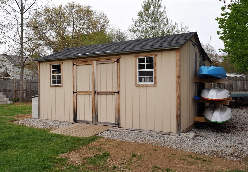 20 Jackson Road Hanover, MA 02339 - Photo 19 of 21 Gallery Image 19