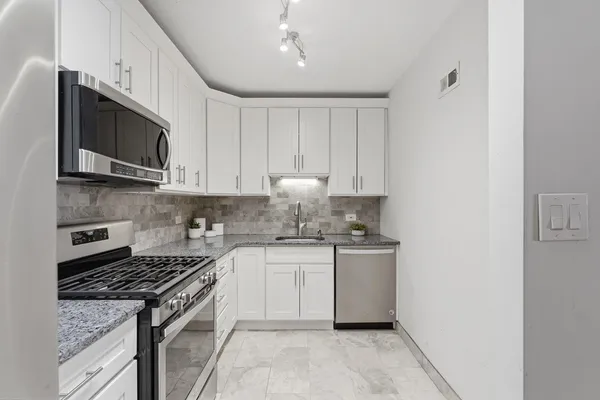 $345,000 | 7000 Boulevard East, Unit 14F, Guttenberg, NJ 07093