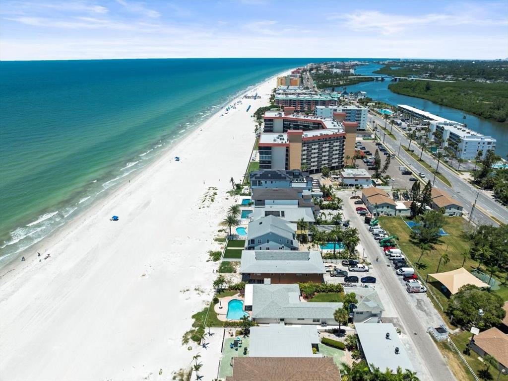 18218 Sunset Boulevard, Unit B St. Petersburg, FL 33708 - Photo 22 of 38 a view of city and ocean view