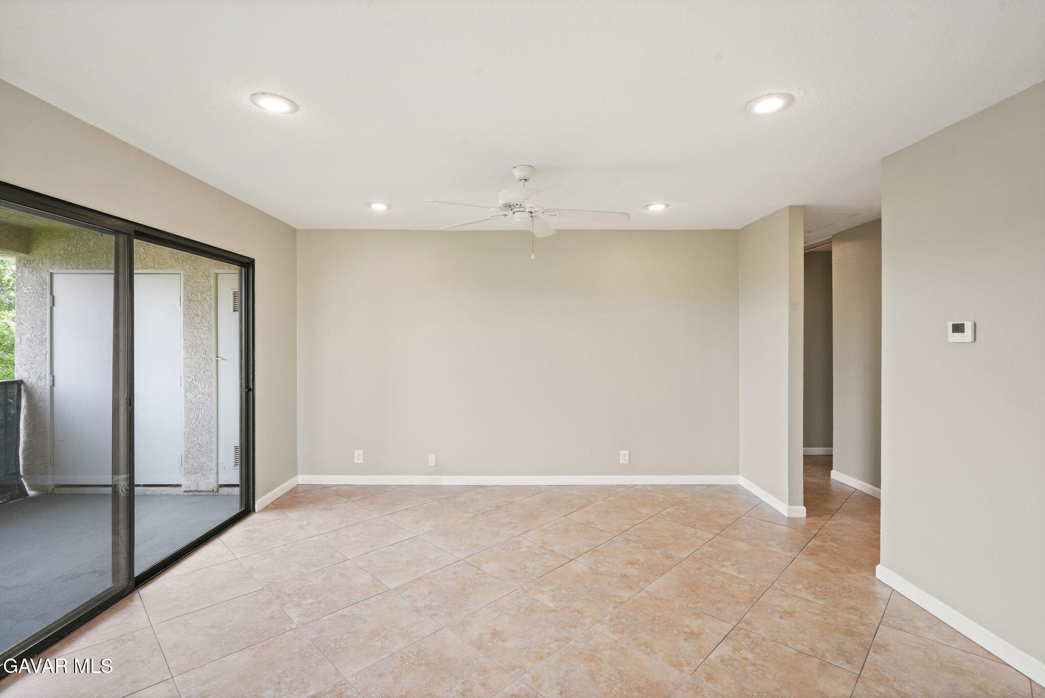 2554 Olive Drive, Unit 38 Palmdale, CA 93550 - Photo 12 of 36 6_DSC07807