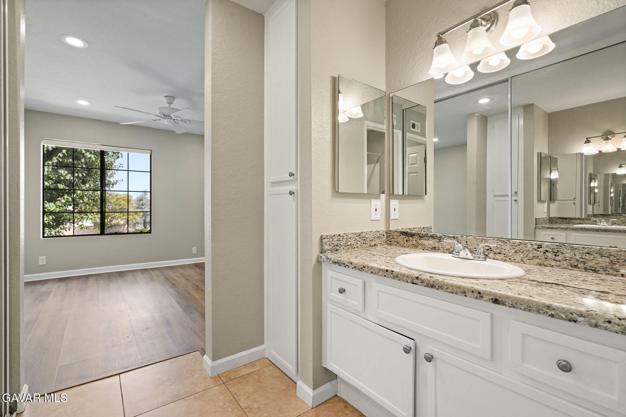 2554 Olive Drive, Unit 38 Palmdale, CA 93550 - Photo 29 of 36 29_DSC07917