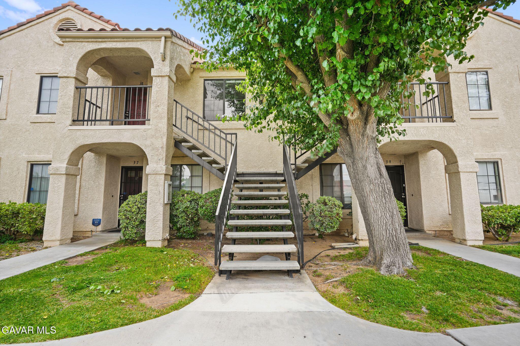 2554 Olive Drive, Unit 38 Palmdale, CA 93550 - Photo 7 of 36 3_DSC07947