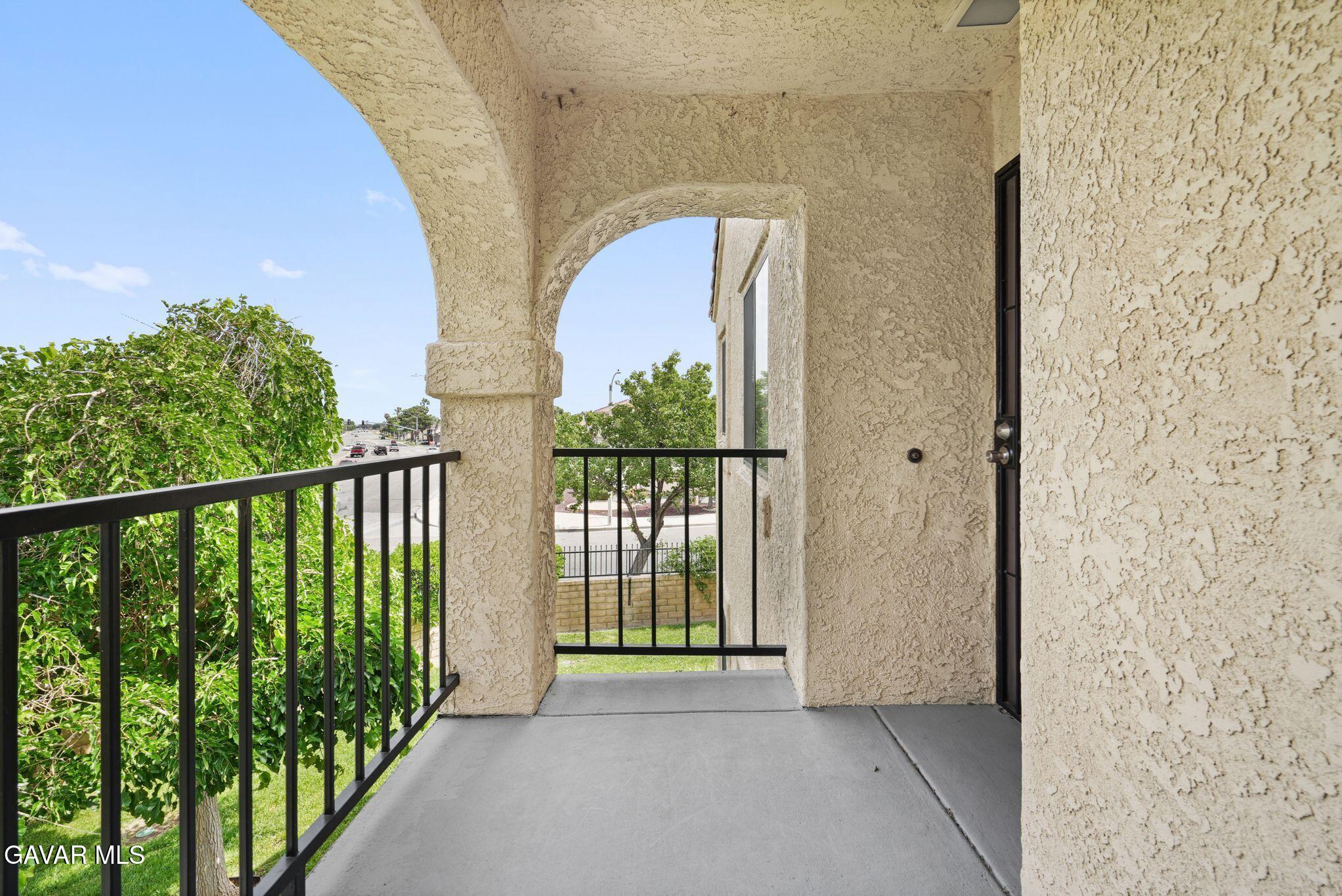 2554 Olive Drive, Unit 38 Palmdale, CA 93550 - Photo 9 of 36 4_DSC07934