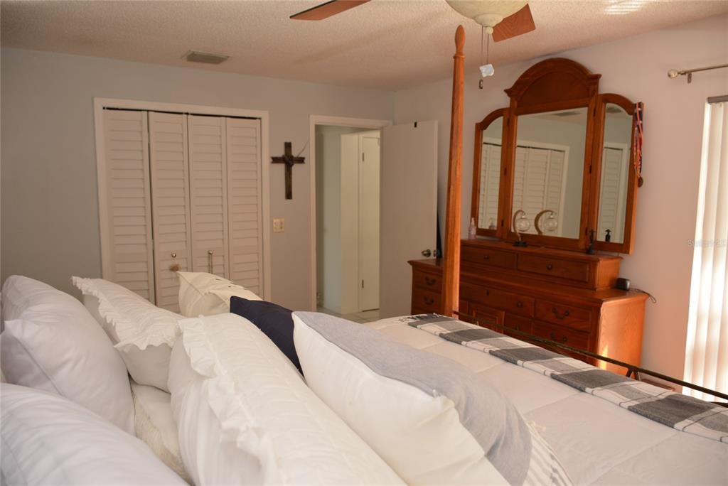 308 Tangerine Street Altamonte Springs, FL 32701 - Photo 25 of 58 Primary bedroom with ensuite bath