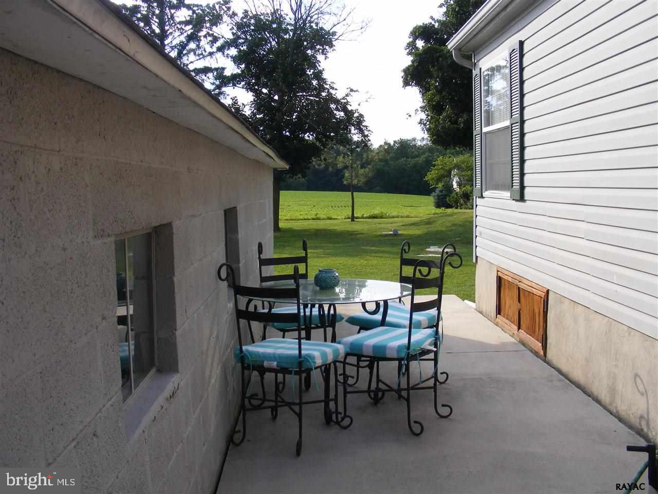 5893 York Road Spring Grove, PA 17362 - Photo 23 of 25