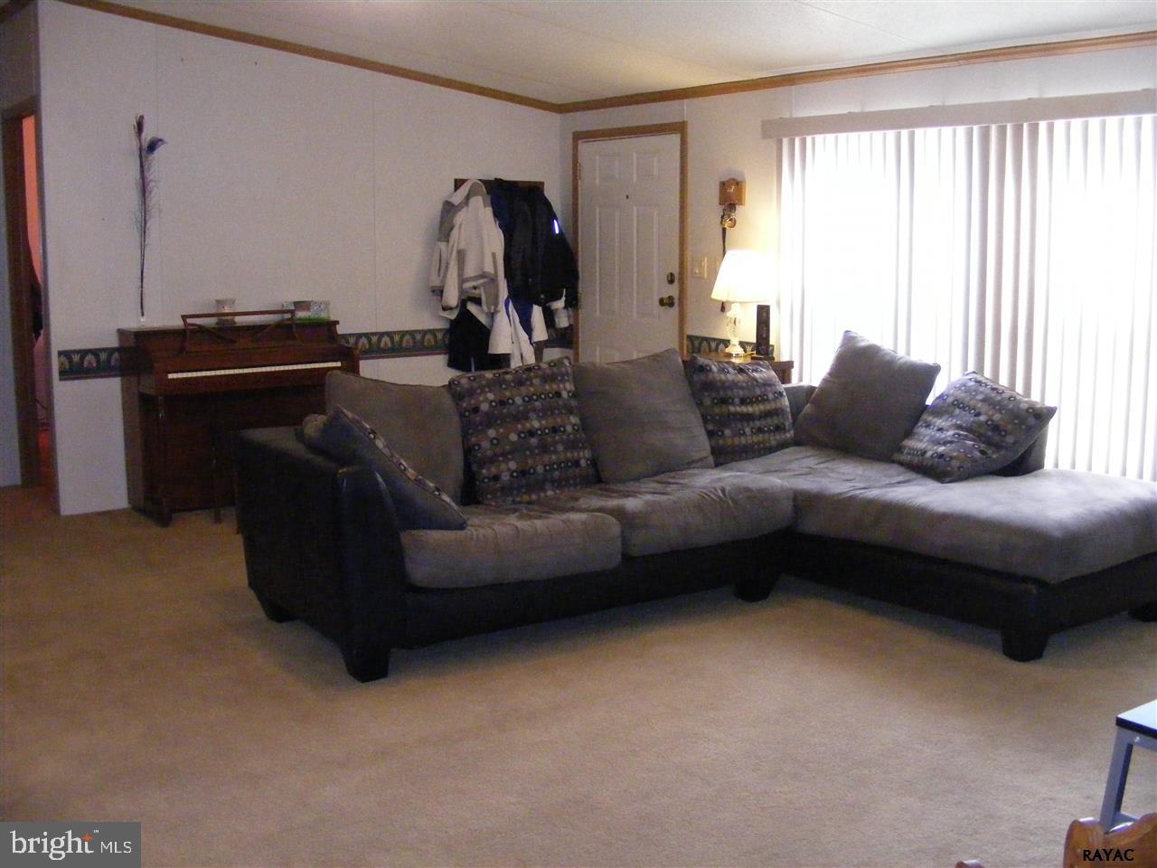 5893 York Road Spring Grove, PA 17362 - Photo 4 of 25