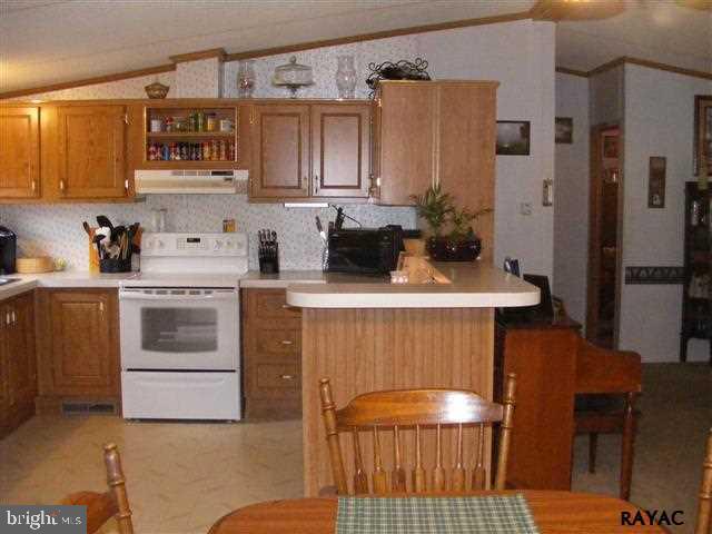 5893 York Road Spring Grove, PA 17362 - Photo 9 of 25