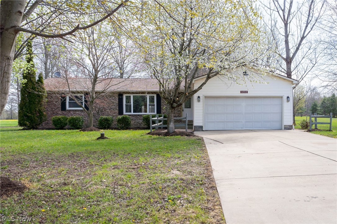 3202 Durst Clagg Road Warren, OH 44481 - Photo 1 of 30 Gallery Image 1