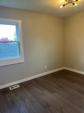 $250,000 | 1609 Marlboro Lane, Crest Hill, IL 60403