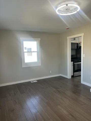 $250,000 | 1609 Marlboro Lane, Crest Hill, IL 60403