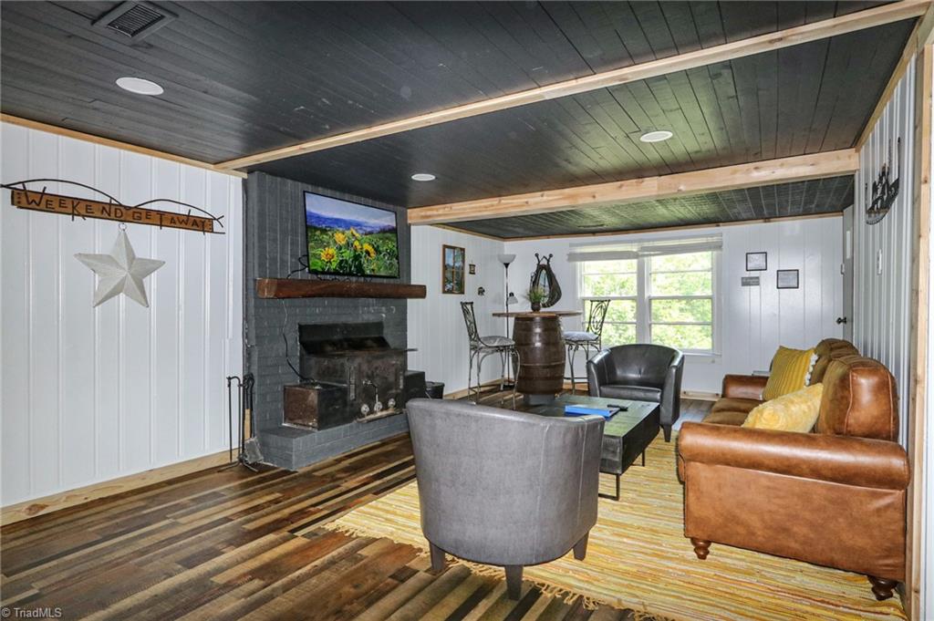 1848 Mt Zion Road Ferguson, NC 28624 - Photo 5 of 20