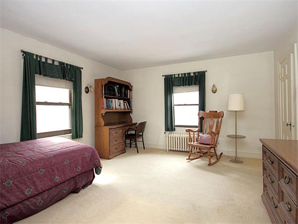 140 Clark Road Brookline, MA 02445 - Photo 12 of 16