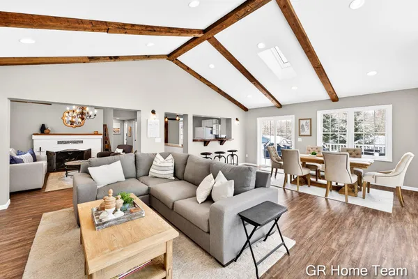 $595,000 | 9444 West School Section Lake Drive, Mecosta, MI 49332