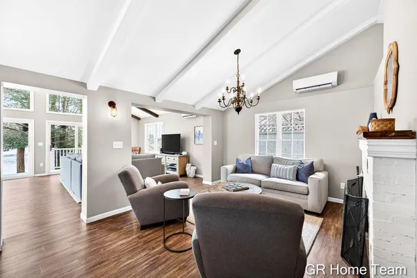 $595,000 | 9444 West School Section Lake Drive, Mecosta, MI 49332