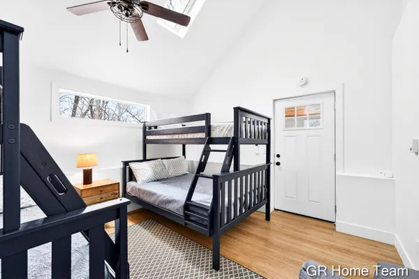 $595,000 | 9444 West School Section Lake Drive, Mecosta, MI 49332