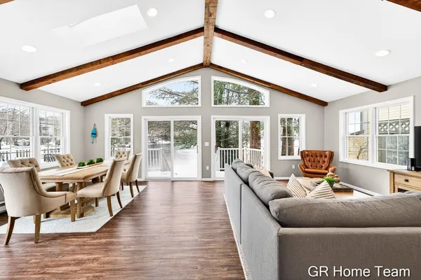 $595,000 | 9444 West School Section Lake Drive, Mecosta, MI 49332