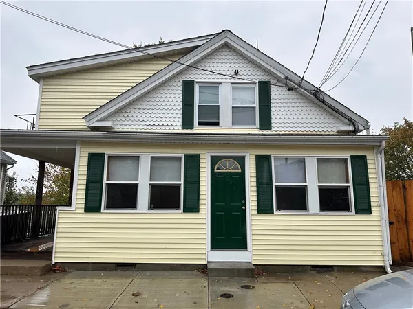 $1,750 | 177 Boyden Street, Unit 1, Woonsocket, RI 02895