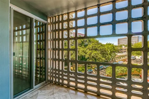 $299,000 | 3525 Turtle Creek Boulevard, Unit 3C, Dallas, TX 75219