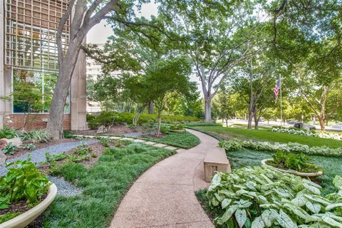 $299,000 | 3525 Turtle Creek Boulevard, Unit 3C, Dallas, TX 75219