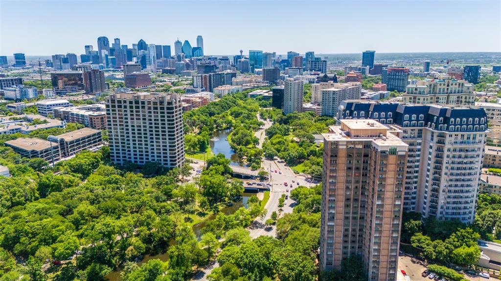 3525 Turtle Creek Boulevard, Unit 3C Dallas, TX 75219 - Photo 28 of 28 Bird's eye view featuring a city view