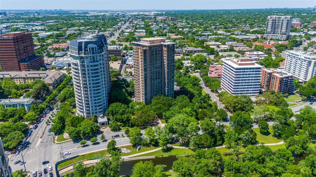 3525 Turtle Creek Boulevard, Unit 3C Dallas, TX 75219 - Photo 3 of 28 Drone / aerial view with a city view